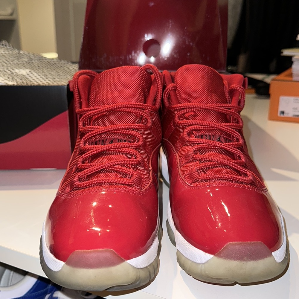 Air Jordan 11 retro win like 96 - Picture 2 of 4
